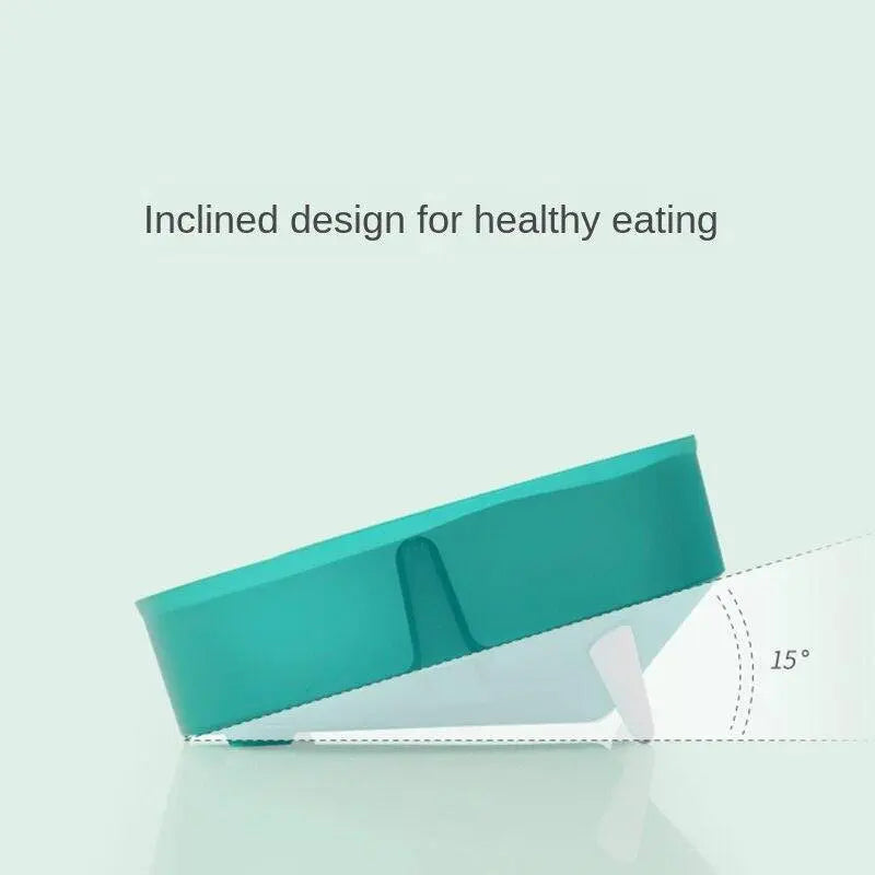 Eco-friendly inclined cat and dog food bowl set with 15-degree tilt for healthy eating