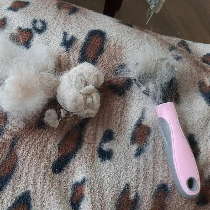 Grooming Brush For Pet Dog Cat Deshedding Tool Rake Comb Fur Remover Reduce 2-Side Dematting Tool For Dogs Cats Pets Grooming Brush Double Sided Shedding And Dematting Undercoat Rake Hair Removal Comb Dog Hugs Cat